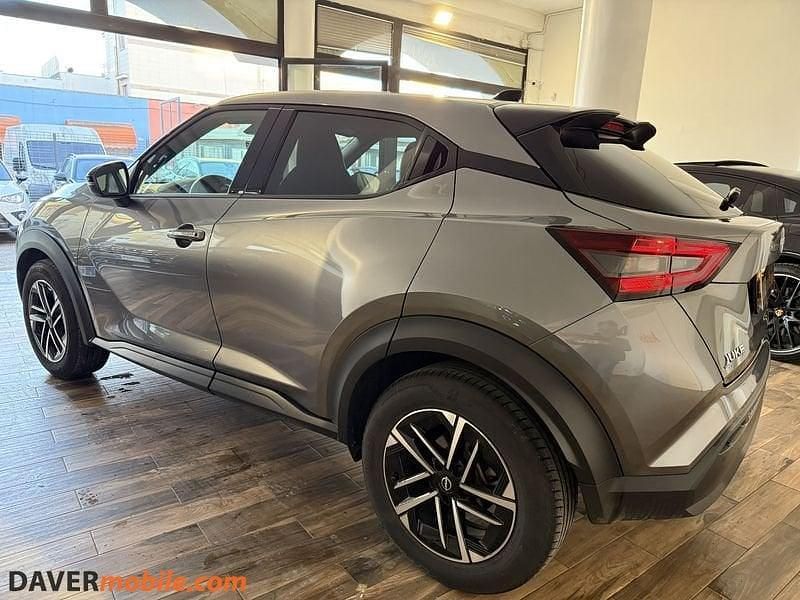 Usata Nissan Juke N-Connecta 114 CV (83 kW) 2025 Grigio scuro SUV