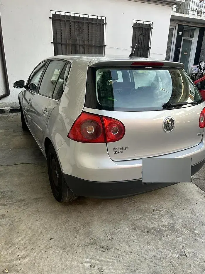 Usata VW Golf IV 102 CV (75 kW) 2006 Grigio Berlina