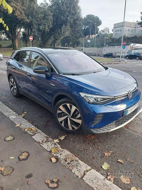 Blu Usata 2021 VW ID.4 SUV | 24.000 € (Buon prezzo) - Immagine 1/4
