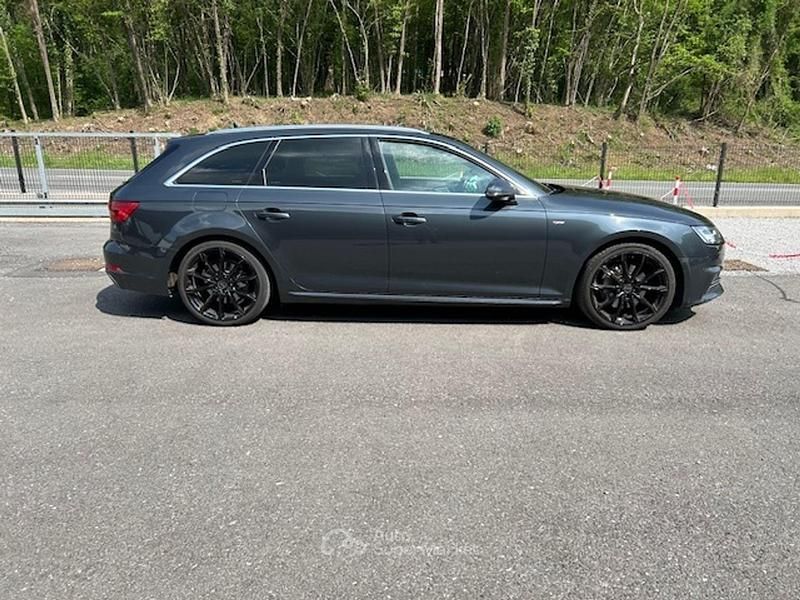 Usado Audi A4 S-Line 190 CV (139 kW) 2016 Gris Familiar