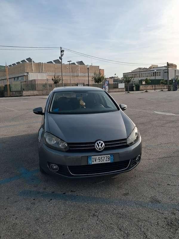 Usata VW Golf VI Highline 110 CV (80 kW) 2009 Utilitaria
