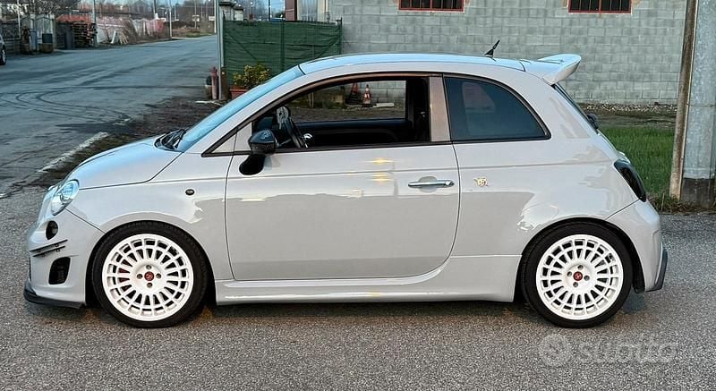 Usata Abarth 500 135 CV (99 kW) 2010 Grigio Berlina