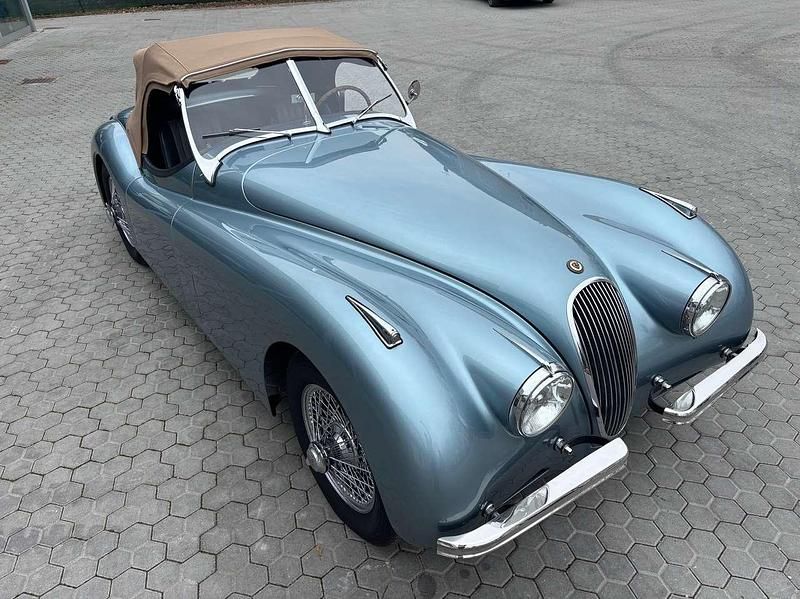 Usata Jaguar XK 160 CV (117 kW) 1951 Blu/azzurro Cabrio