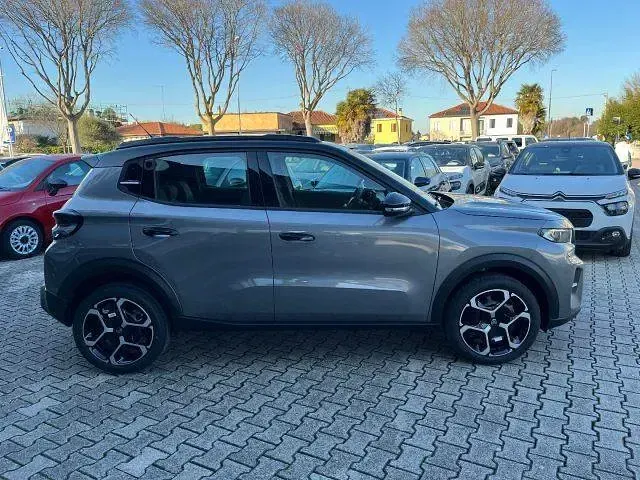 Nuova Citroën C3 PureTech 101 CV (74 kW) 2025 Grigio Utilitaria