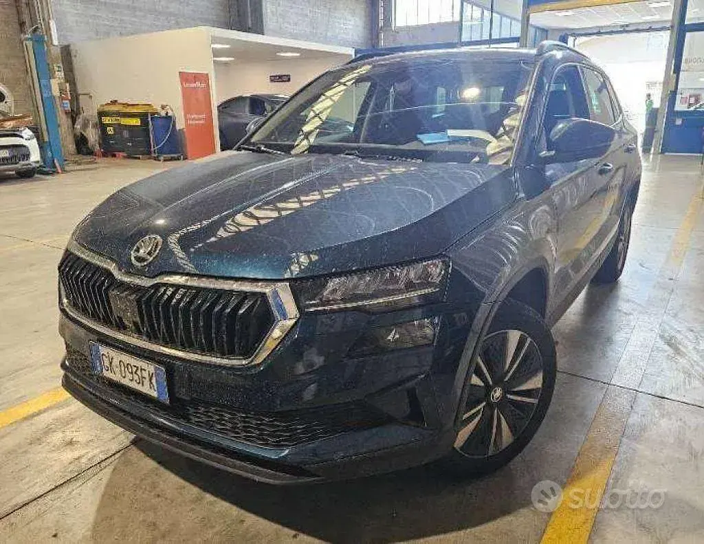 Usata Skoda Karoq Executive 116 CV (85 kW) 2022 Blu/azzurro SUV