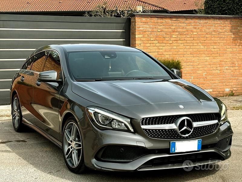 Usata Mercedes CLA220 AMG 177 CV (130 kW) 2017 Grigio Berlina