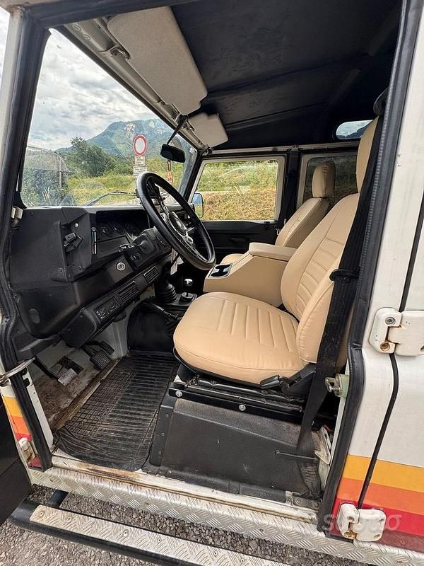 Usata Land Rover Defender 2006 Bianco SUV