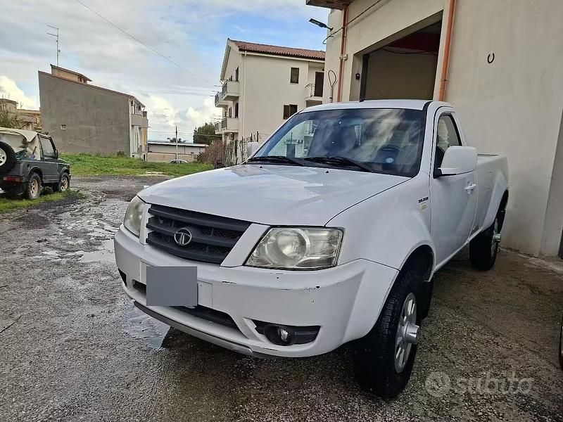 Usata Tata Xenon 150 CV (110 kW) 2012 Bianco Pick-up