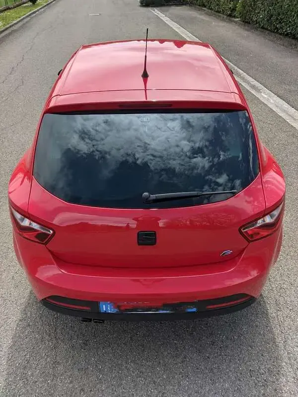 Usata Seat Ibiza SC FR 105 CV (77 kW) 2014 Rosso Utilitaria