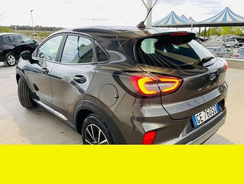 Usata Ford Puma Titanium X 120 CV (88 kW) 2021 Gray Station wagon