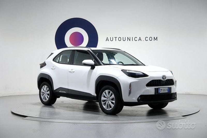 Usata Toyota Yaris Cross Active 92 CV (67 kW) 2023 Bianco SUV