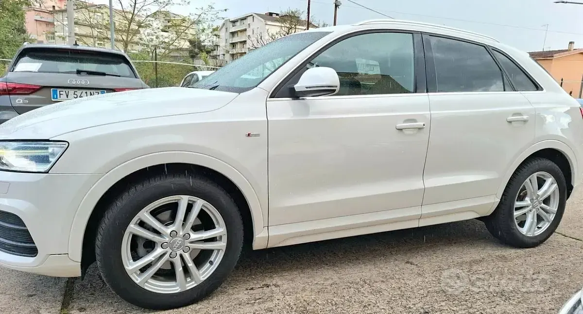 Usata Audi Q3 S-Line 150 CV (110 kW) 2015 Bianco SUV