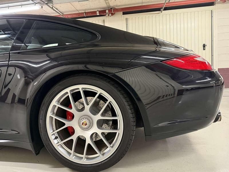 Usata Porsche 997 408 CV (300 kW) 2011 Basalt black Coupé