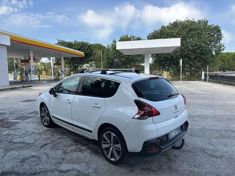 Usata Peugeot 3008 Allure 150 CV (110 kW) 2015 Monovolume
