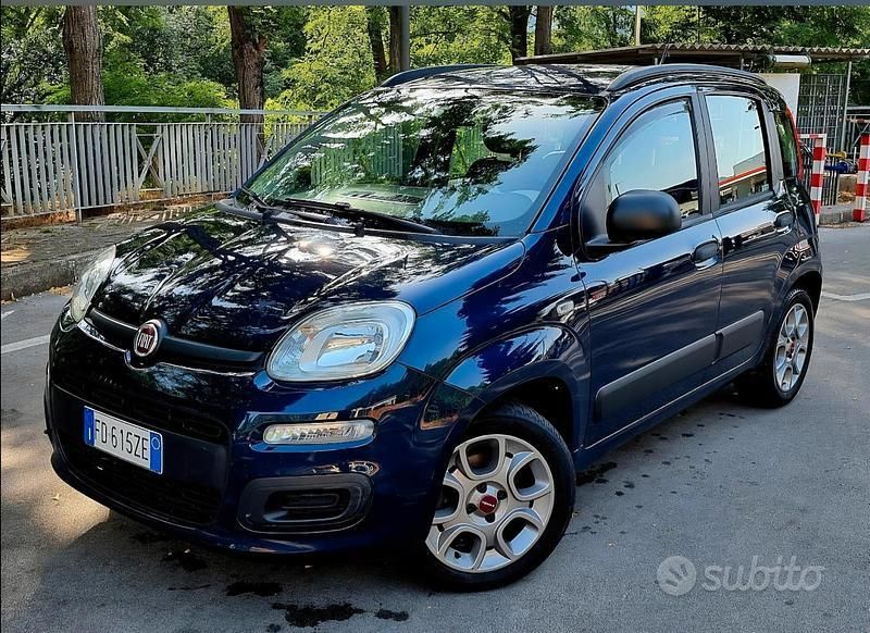 Usata Fiat Panda 95 CV (69 kW) 2016 Blu Utilitaria