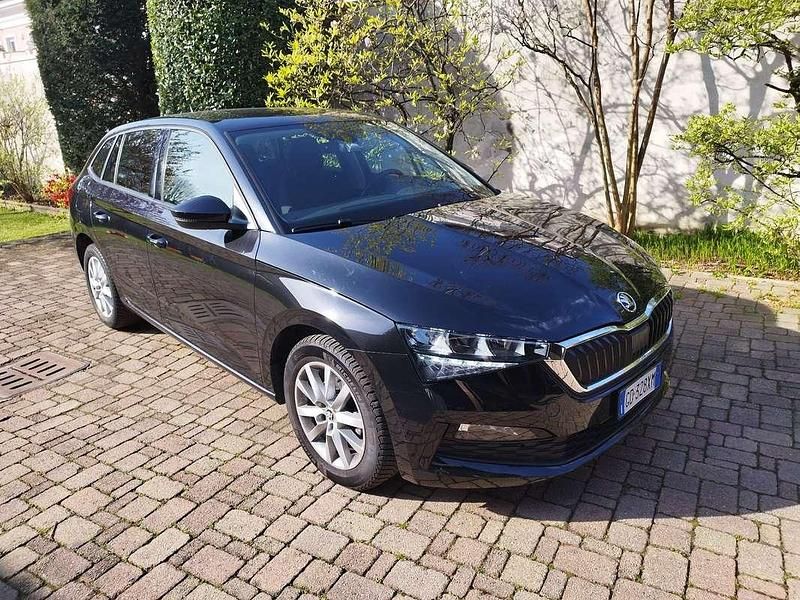 Usata Skoda Scala Ambition 110 CV (80 kW) 2021 Utilitaria