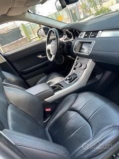 Usata Land Rover Range Rover evoque 150 CV (110 kW) 2018 Bianco SUV