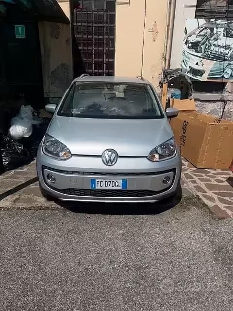 Begagnad VW up! 75 HK (55 kW) 2016 Grå Halvkombi