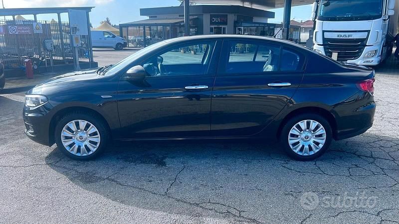 Usata Fiat Tipo 95 CV (69 kW) 2017 Nero Berlina