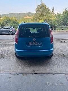 Usata Skoda Roomster 86 CV (63 kW) 2006 Blu Monovolume