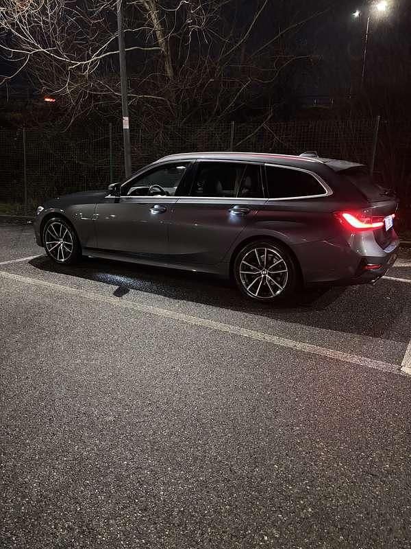 Usata BMW 318 Luxury Line 150 CV (110 kW) 2020 Station wagon
