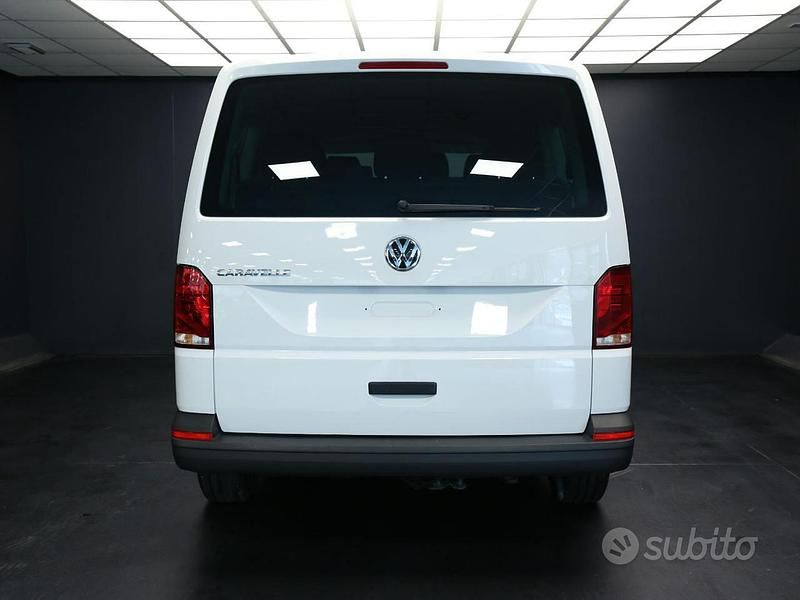 Usata VW Caravelle Trendline 110 CV (80 kW) 2022 Bianco Monovolume