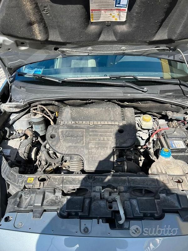 Usata Fiat Grande Punto 65 CV (47 kW) 2007 Grigio Utilitaria