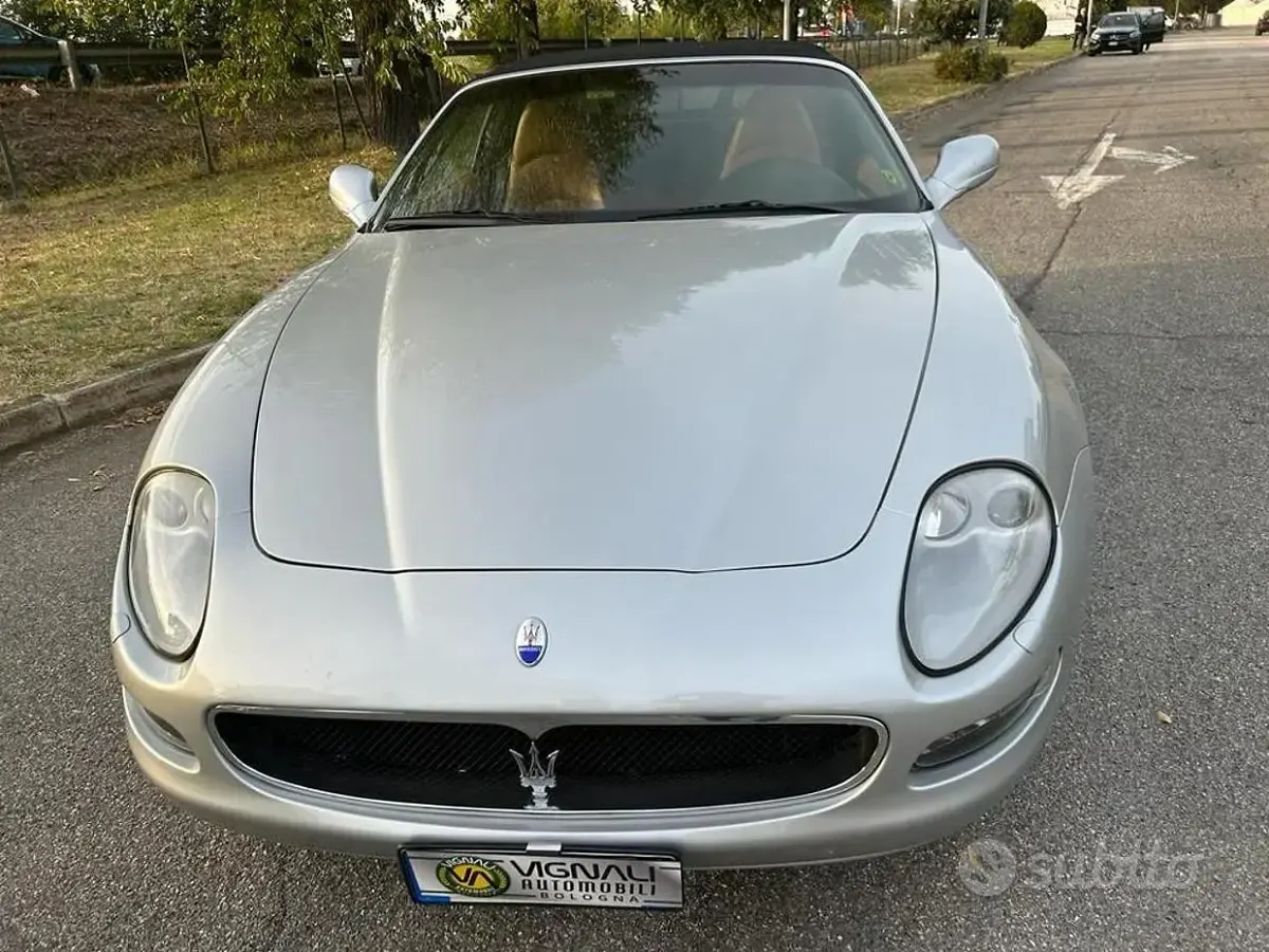 Usata Maserati Spyder 390 CV (286 kW) 2003 Grigio Cabrio