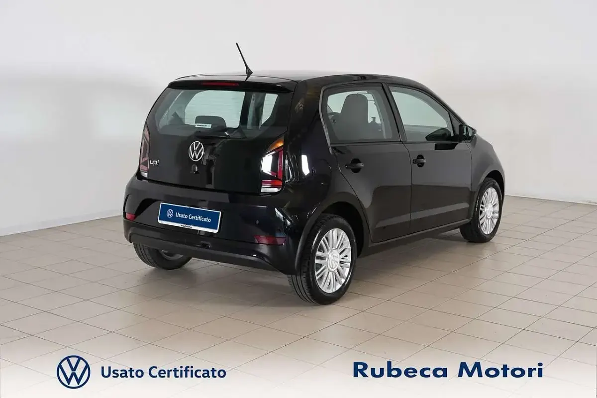 Usata VW up! move up! 65 CV (47 kW) 2024 Nero Utilitaria