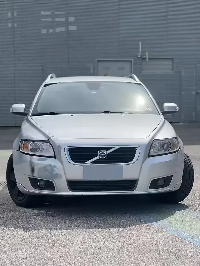 Usata Volvo V50 136 CV (100 kW) 2008 Grigio Station wagon