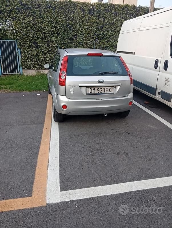 Usata Ford Fiesta 2009 Grigio Utilitaria