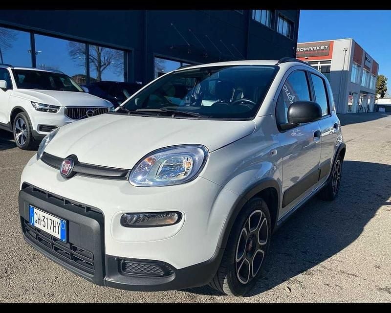 Usata Fiat Panda City Life 70 CV (51 kW) 2021 Bianco Utilitaria