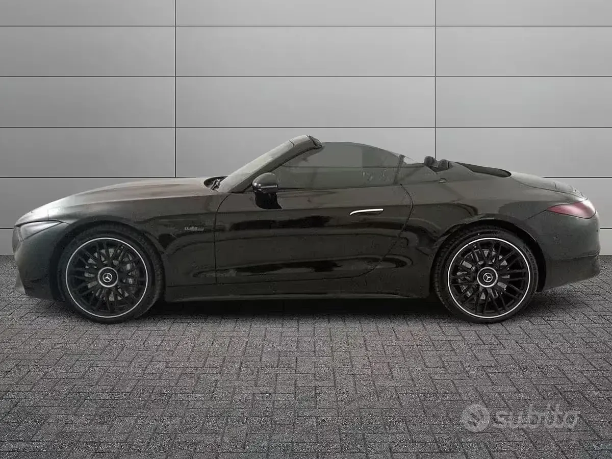 Usata Mercedes SL43 AMG Premium Plus 381 CV (280 kW) 2023 Nero Cabrio