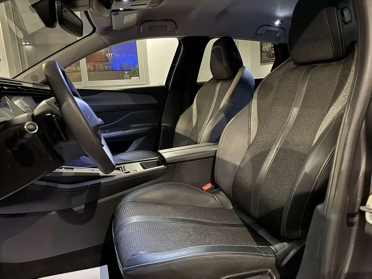 Usata Peugeot 308 Allure 131 CV (96 kW) 2023 Grigio Station wagon
