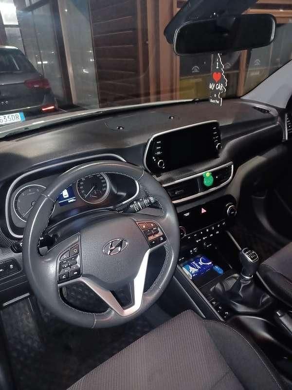 Usata Hyundai Tucson 132 CV (97 kW) 2020 Bianco SUV