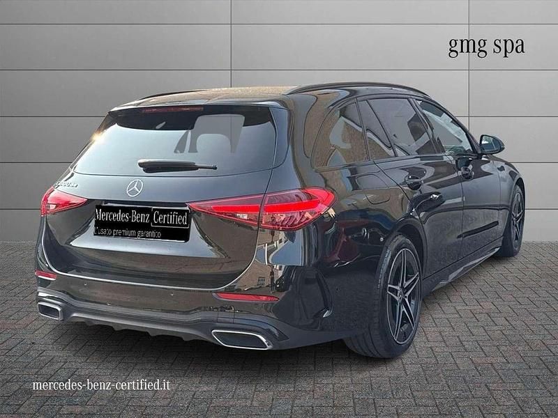 Usata Mercedes C300e Premium 313 CV (230 kW) 2024 Nero Station wagon