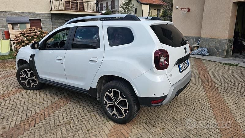 Usata Dacia Duster Prestige 109 CV (80 kW) 2018 Bianco SUV