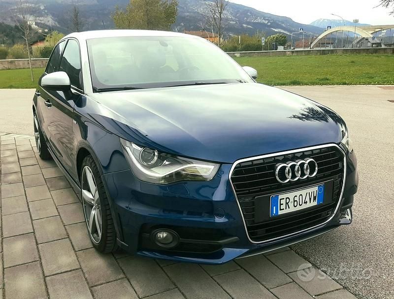 Usata Audi A1 Sportback S-Line 122 CV (89 kW) 2013 Blu Utilitaria