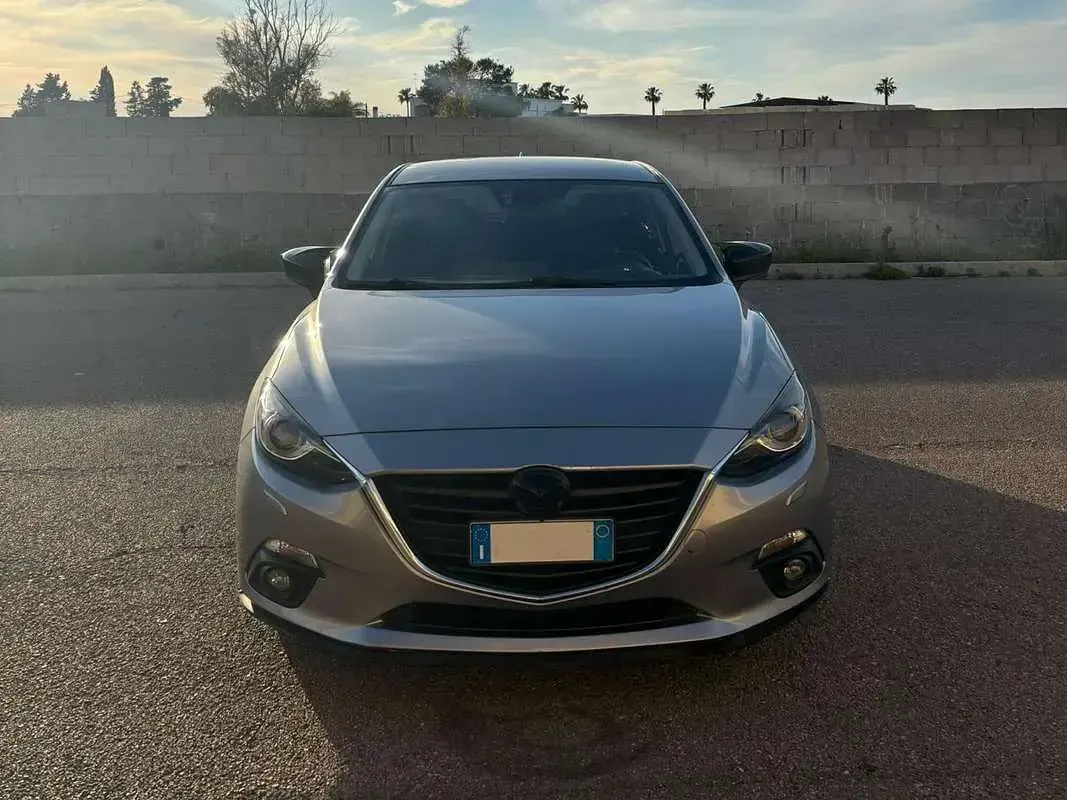 Occasion Mazda 3 Exceed 105 ch (77 kW) 2016 Gris Berline