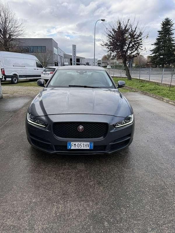 Other Usata 2018 Jaguar XE R-Sport Tre volumi | 10.900 € (Super prezzo) - Immagine 1/4