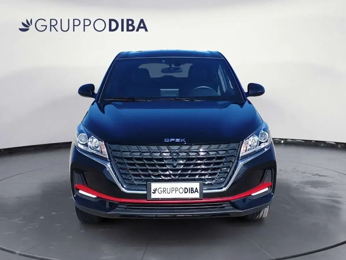 Usata DFSK Glory 580 106 CV (77 kW) 2025 Nero SUV