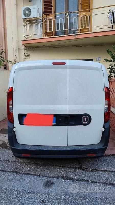 Usata Fiat Doblò 2017 Bianco Monovolume