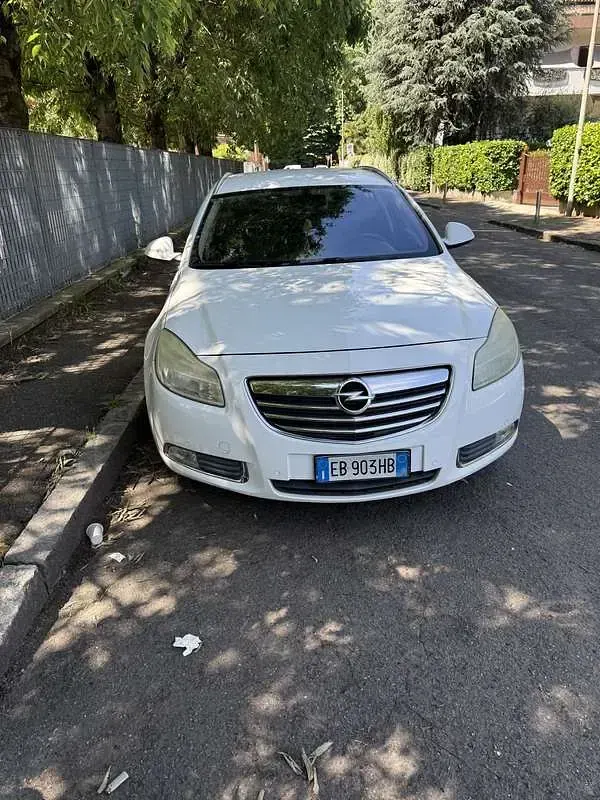 Usata Opel Insignia Cosmo 160 CV (117 kW) 2010 Station wagon