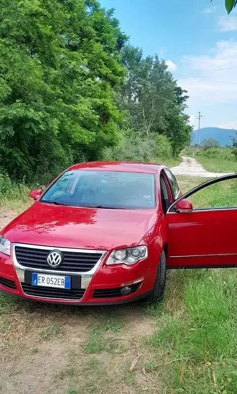 Usata VW Passat Sportline 140 CV (102 kW) 2006 Berlina