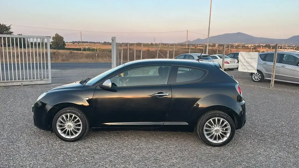 Usata Alfa Romeo MiTo Progression 70 CV (51 kW) 2013 Nero Utilitaria