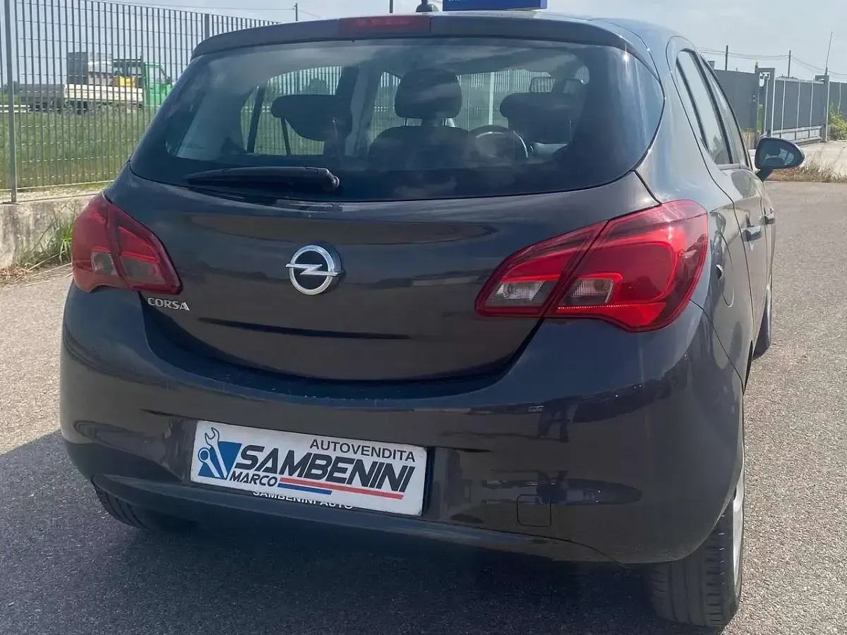 Usata Opel Corsa 69 CV (50 kW) 2016 Grigio Utilitaria