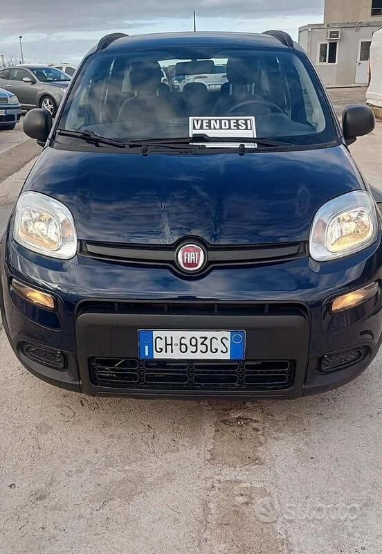 Usata 2022 Fiat Panda Due volumi | 10.200 € (Buon prezzo) - Immagine 1/4