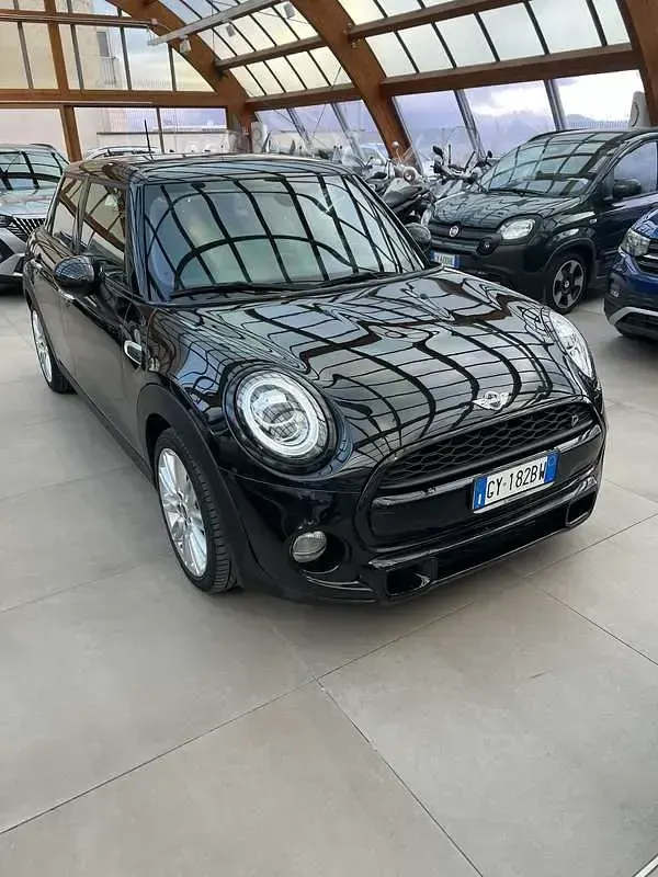 Usata Mini One D Business 95 CV (69 kW) 2016 Utilitaria