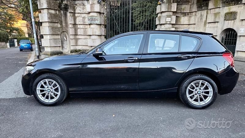 Usata BMW 118 143 CV (105 kW) 2014 Nero Utilitaria