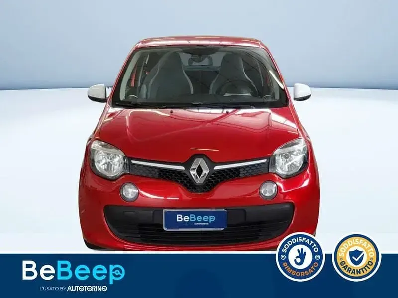 Usata Renault Twingo Zen 90 CV (66 kW) 2016 Rosso metallizzato Utilitaria